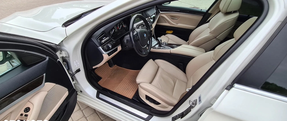 BMW Seria 5 cena 74900 przebieg: 192000, rok produkcji 2012 z Gołdap małe 781